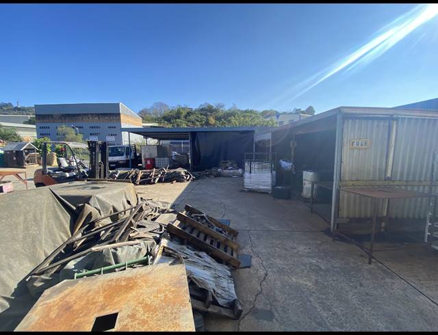 870M² WAREHOUSE TO LET IN WESTMEAD
